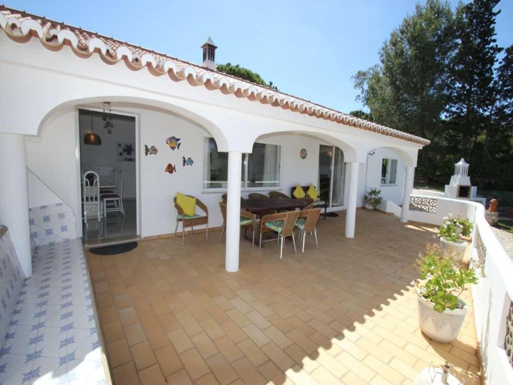 Classic Albufeira Villa - Casa Bella - Private Pool - 4 Bedrooms - Short Walk To Restaurant Exterior photo