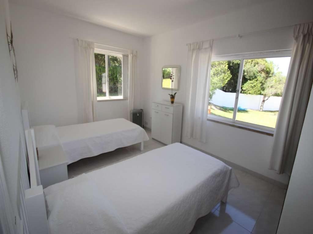 Classic Albufeira Villa - Casa Bella - Private Pool - 4 Bedrooms - Short Walk To Restaurant Exterior photo